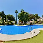 Calle Ladera Marina